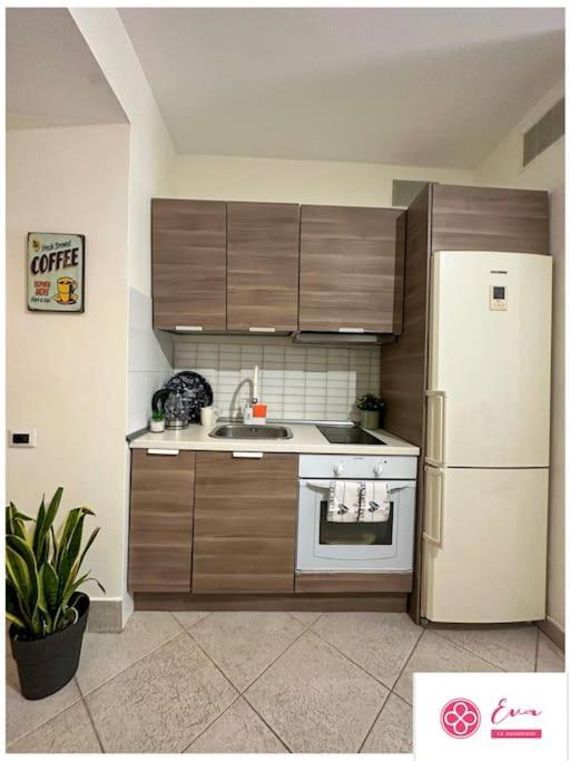 Eva Le Residenze Appartement Marco Simone Buitenkant foto